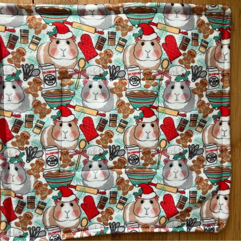 Christmas Holiday Pack Piddle Pee Pads Guinea Pigs x4 Fleece Reversible New